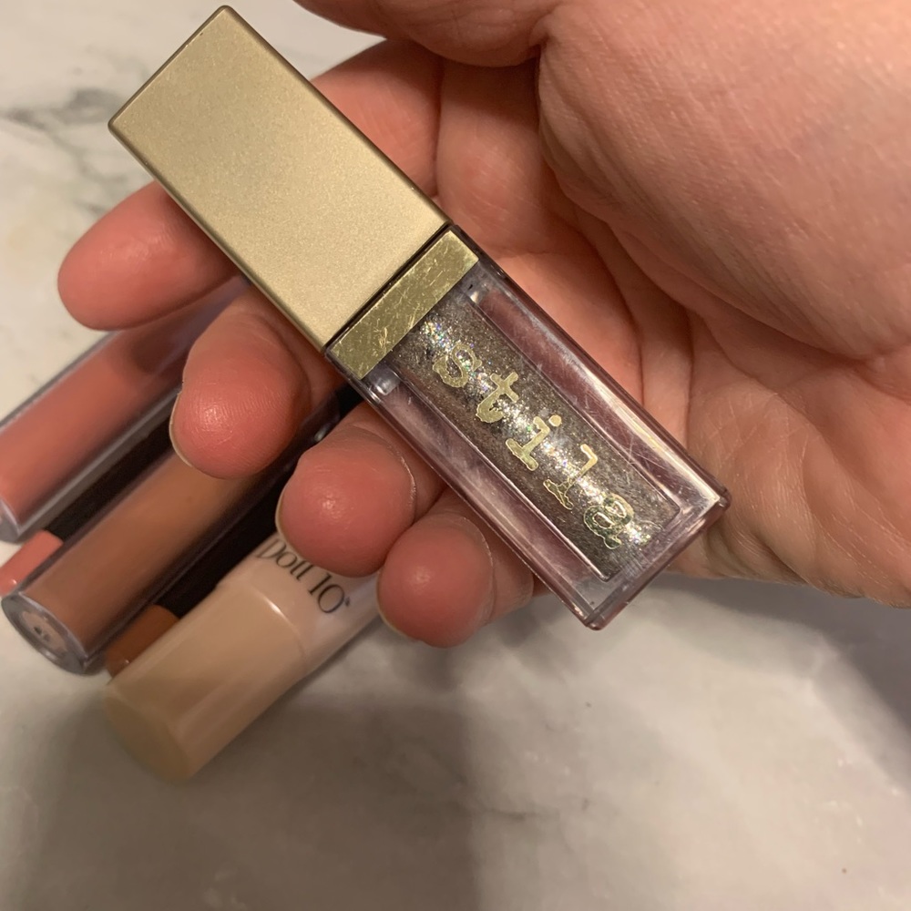 Makeup bundle - Picture 4 of 12